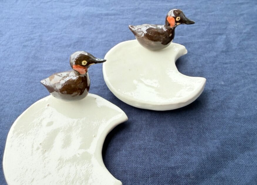 鳥の箸置き(カイツブリ)