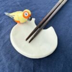 鳥の箸置き：コガネメキシコインコ